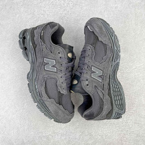 New Balance NB 2002R