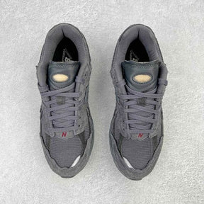 New Balance NB 2002R